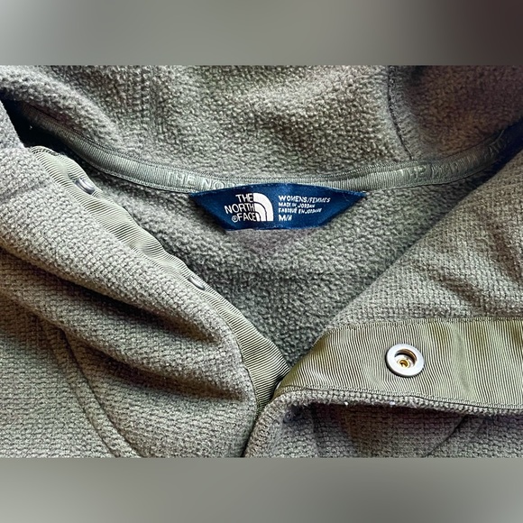 North Face Women’s Knit Stitch Green Fleece Hoodie Sweatshirt Size M Medium - Picture 4 of 5